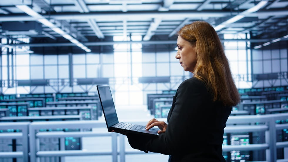 In-house vs outsourced IT support